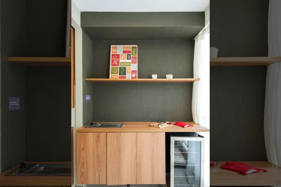 6 Decorado-Estante-DirecionalVertAlcantara